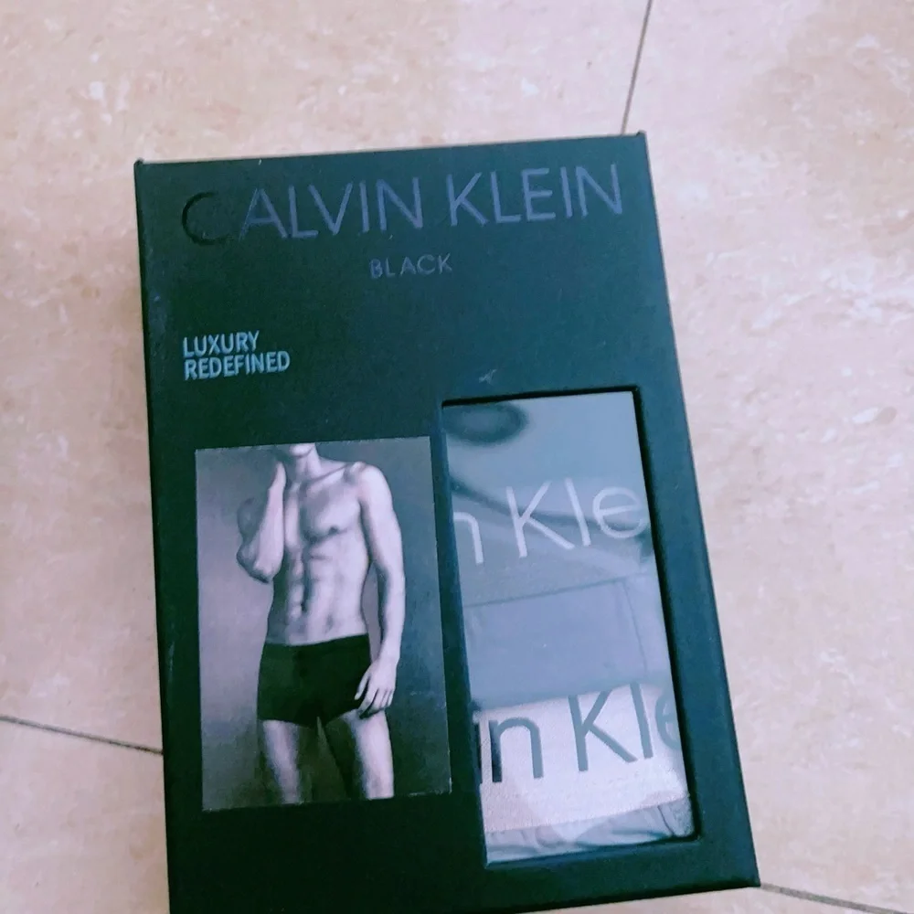 Calvin Klein calvin klein